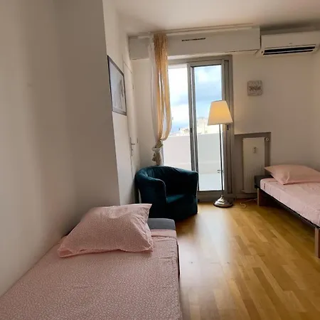 Fireworks View - 6 Persons Apartment Antibes