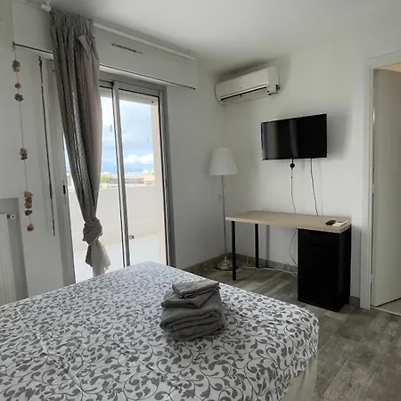 Fireworks View - 6 Persons *