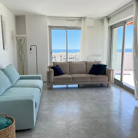 Fireworks View - 6 Persons Apartment Antibes